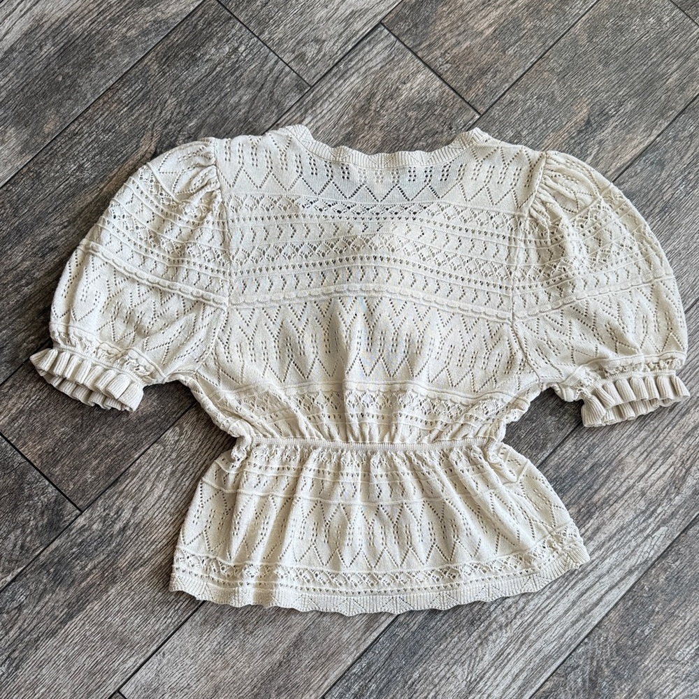 Chic Beige Knit Blouse with Bow Accents - Picture 10 of 14
